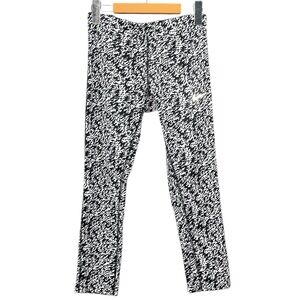 Nike Dri-FIT XS Leggings – Zip Pocket & Adjustable Waist